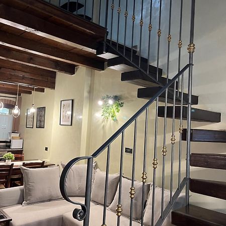 Bilocale Dafne Abbadesse Guest House ميلان المظهر الخارجي الصورة